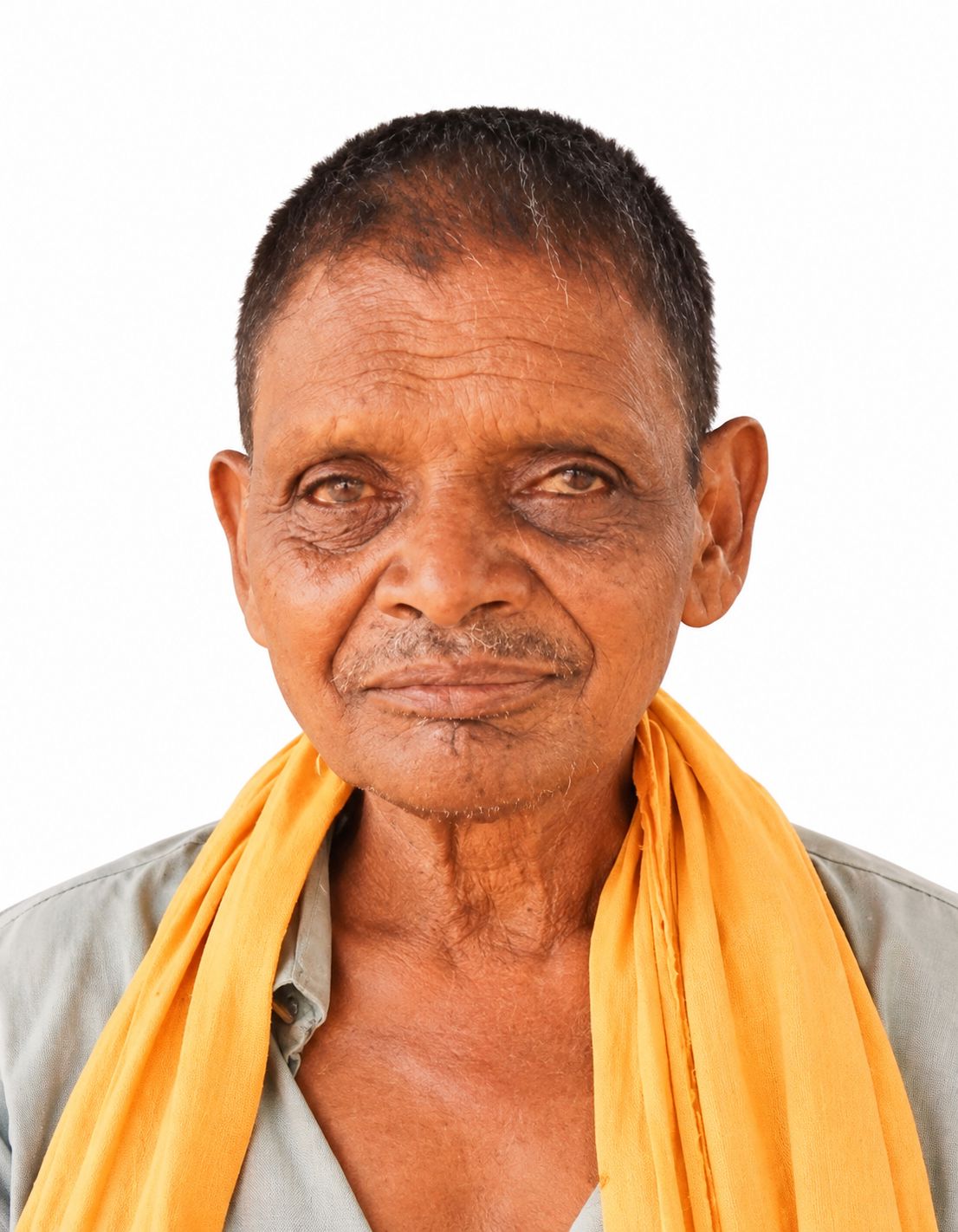 अंधकार से उजाले की ओर 'मुख्यमंत्री स्वास्थ्य बस्तर अभियान' से सोमारू राम को मिली नई जिंदगी*