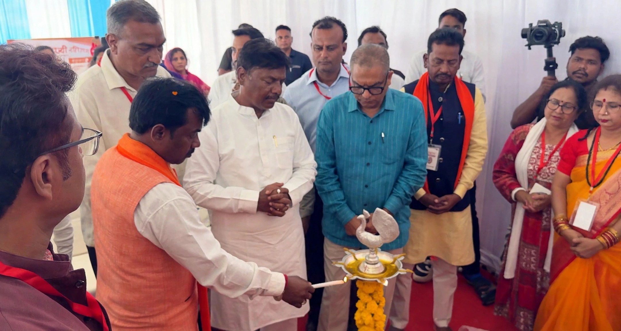 लालबाग मैदान में स्वदेशी मेले का भव्य शुभारंभ, 23 राज्यों के स्वदेशी उत्पाद होंगे आकर्षण का केंद्र*